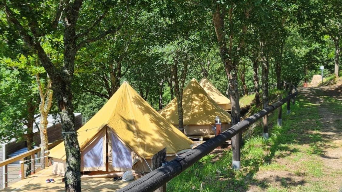 Отель Glamping Aventura Atalaia Котобаде Экстерьер фото